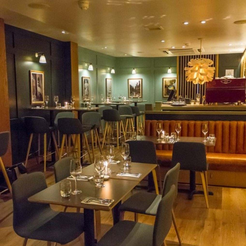 <p>&copy; Trinity Restaurant</p>