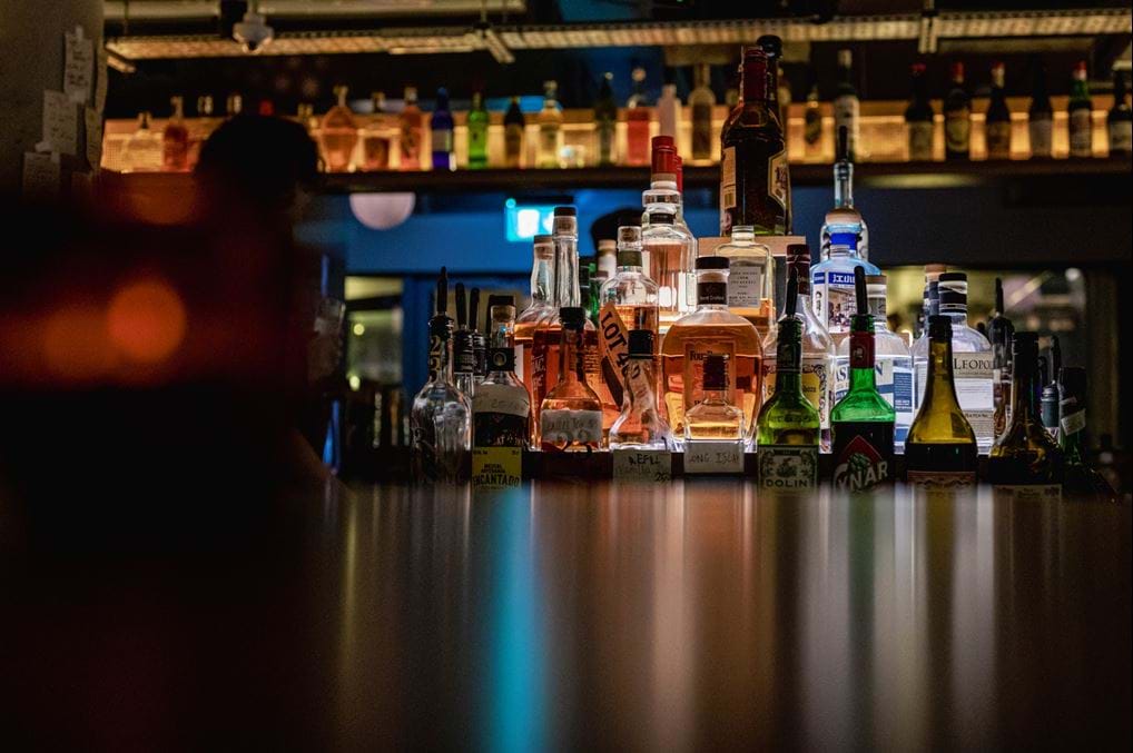 <p>Dutch Restaurant &amp; Bar</p>