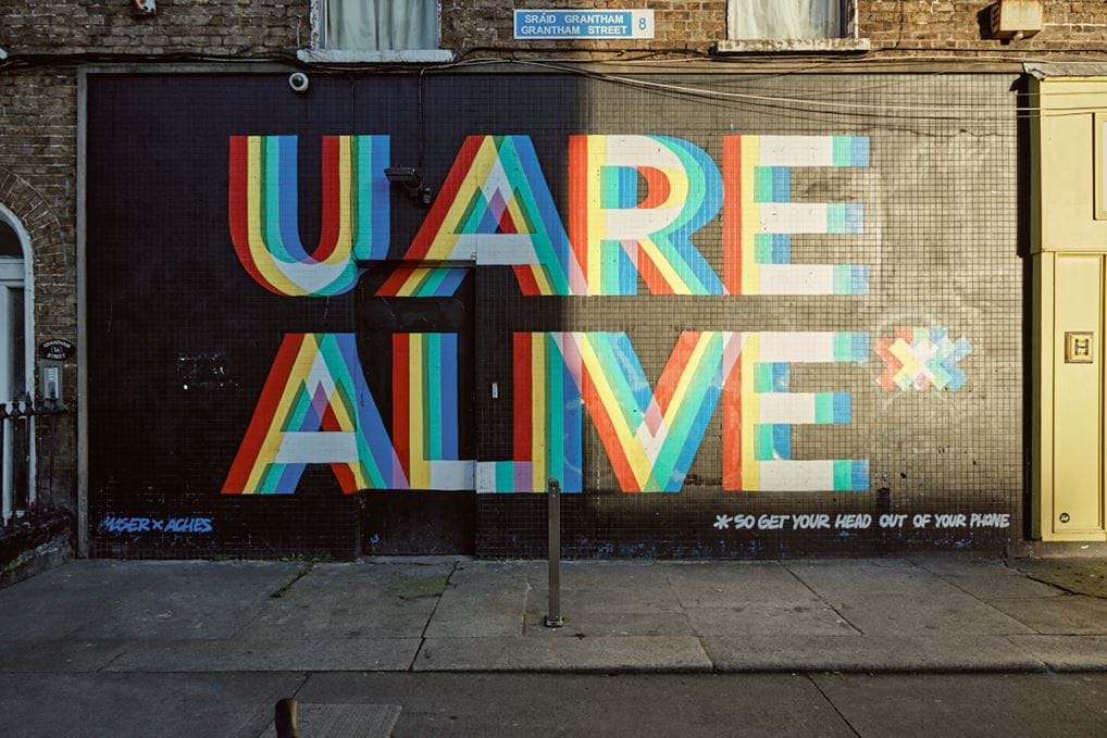 <p>U ARE ALIVE mural by Aches and Maser on Camden Street © Shantanu Starick</p>