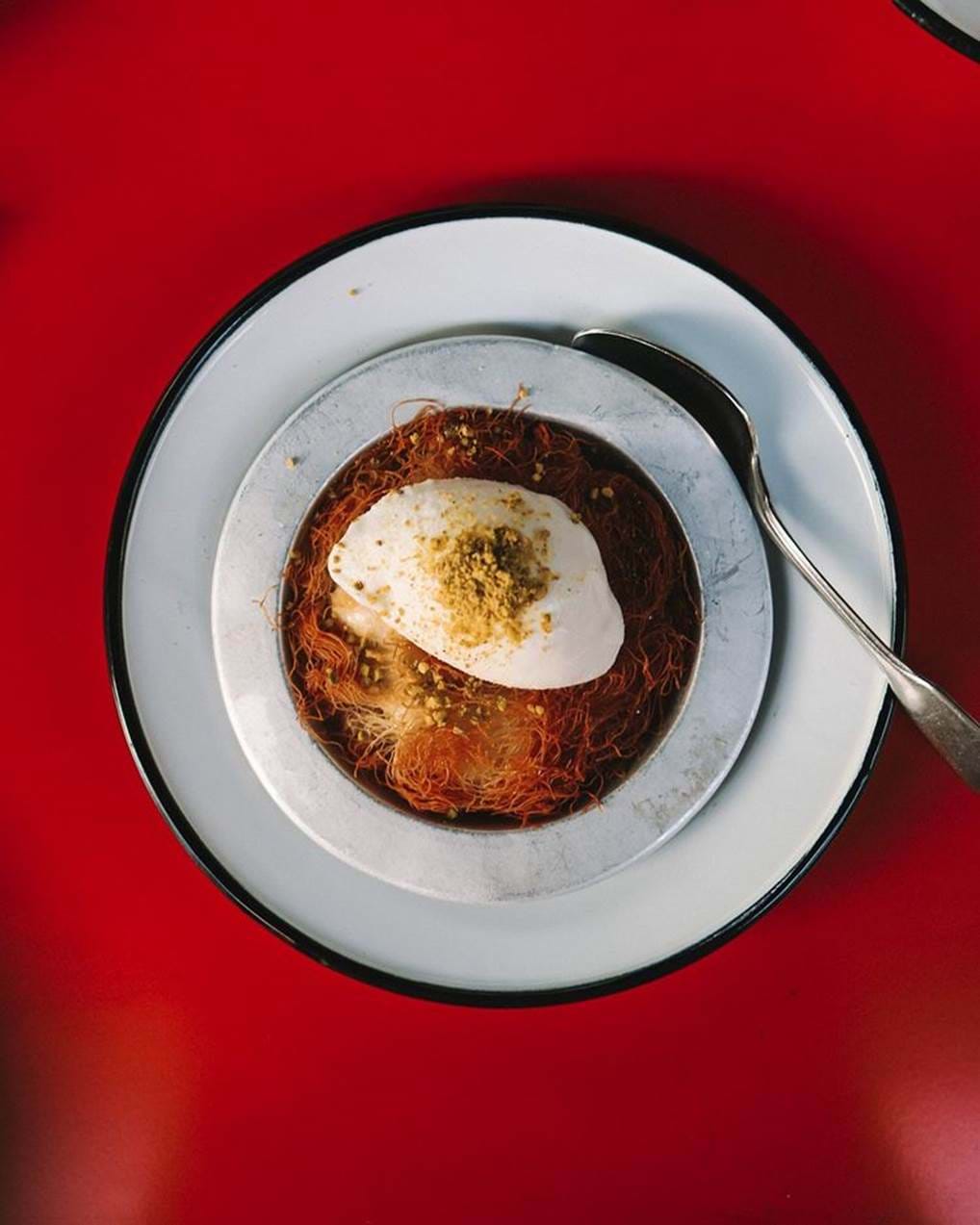 <p><a href="https://www.instagram.com/p/Cwc1tNKqmgh/?img_index=1" rel="noopener noreferrer" target="_blank">@neni.zurich</a> Knafeh & Ilan’s Joghurt Panna Cotta by @0815zurich.</p>
