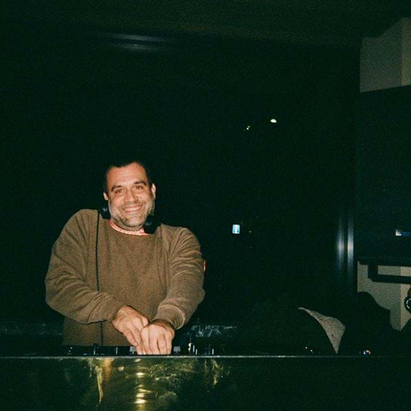 Sounds of Zurich with The Clementines.