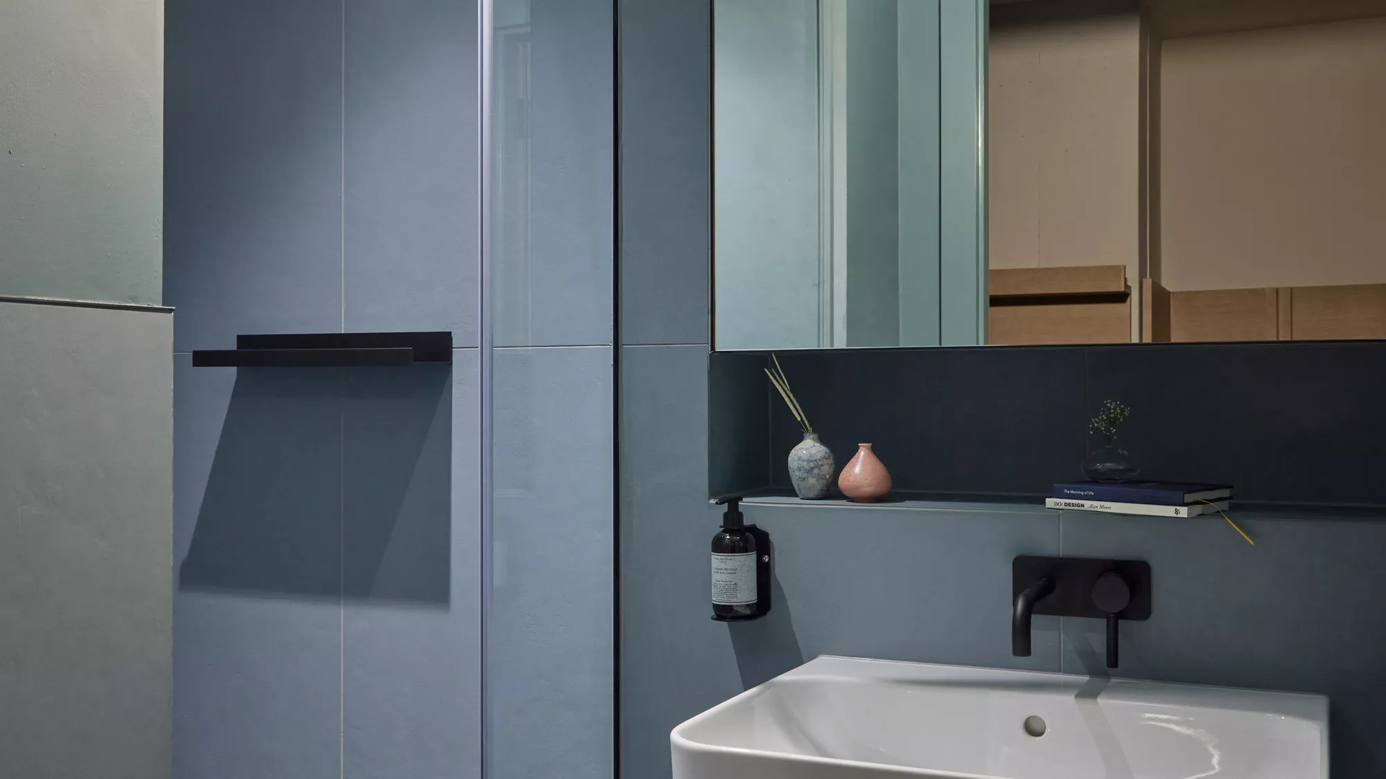 View Two Bedroom Suite | Buckle Street Studios by Locke in 21 Buckle Street, E1 8DB Two Bedroom Suite | Buckle Street Studios by Locke in 21 Buckle Street, E1 8DB - Property image 5 - VivreStays