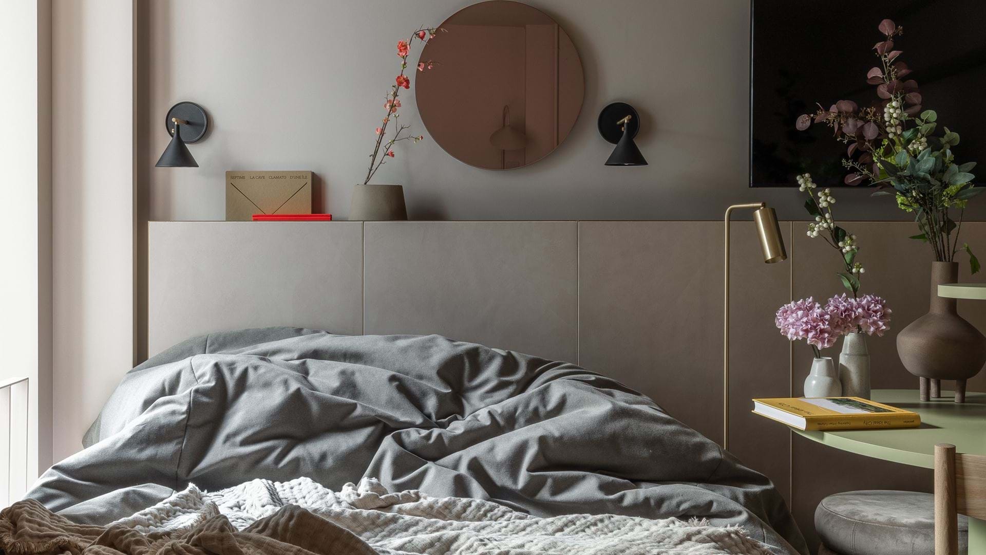 Buckle Street Studios by Locke