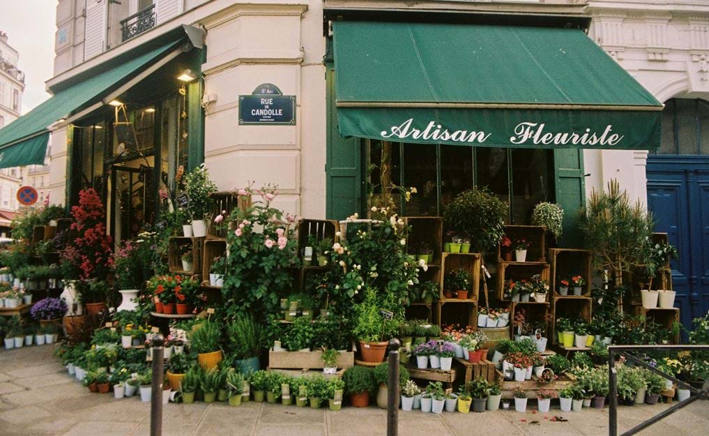 A typically Parisian neighbourhood.