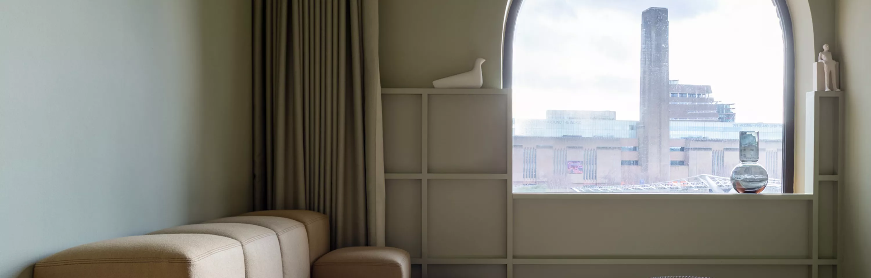 Locke at Broken Wharf | Your Stay