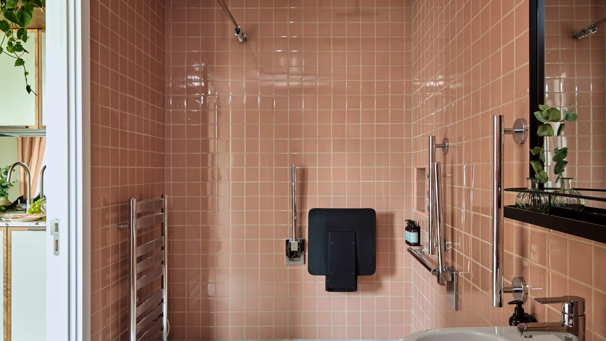 View Locke Studio - Accessible | Turing Locke in 47 Eddington Avenue, CB3 1AS Locke Studio - Accessible | Turing Locke in 47 Eddington Avenue, CB3 1AS - Property image 3 - VivreStays