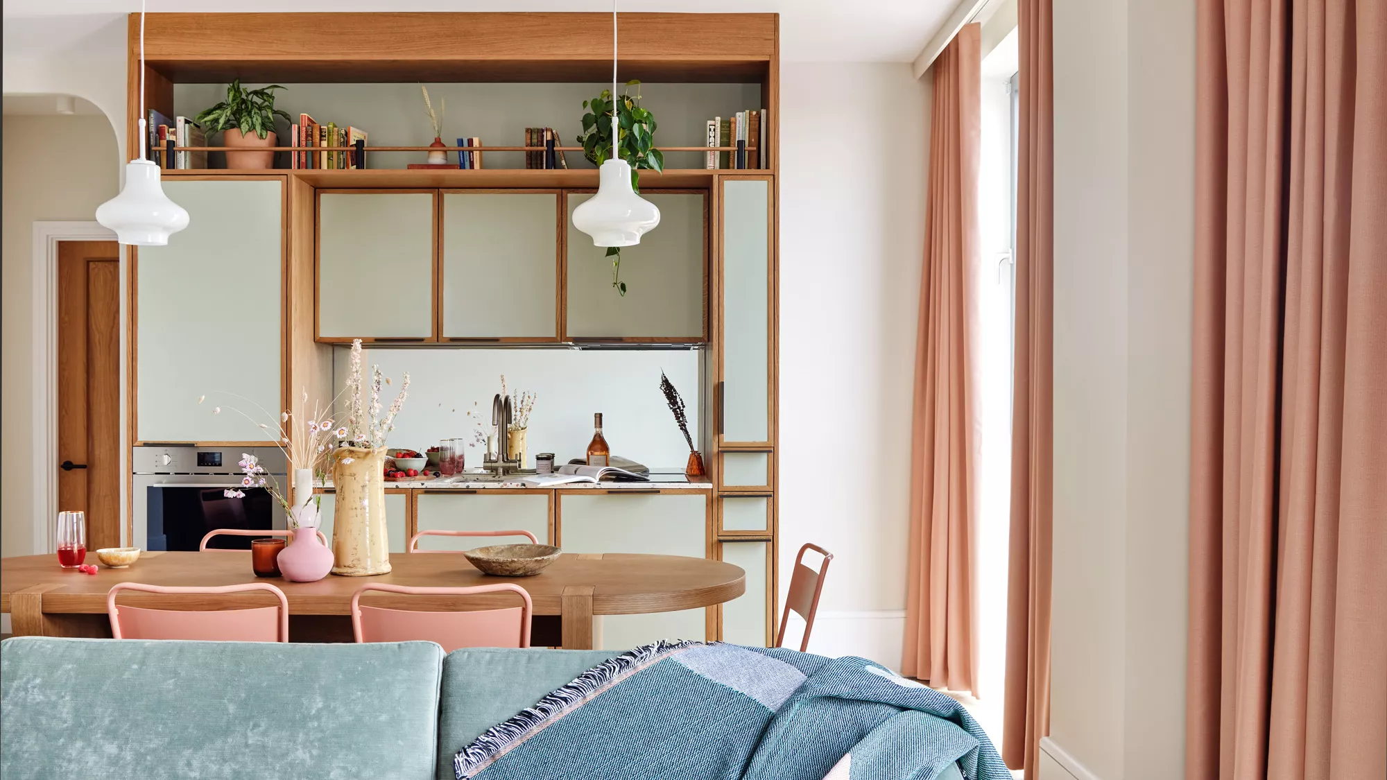 View Two bedroom | Family Suite | AC and Wifi Two bedroom | Family Suite | AC and Wifi serviced apartment - Cambridge - VivreStays